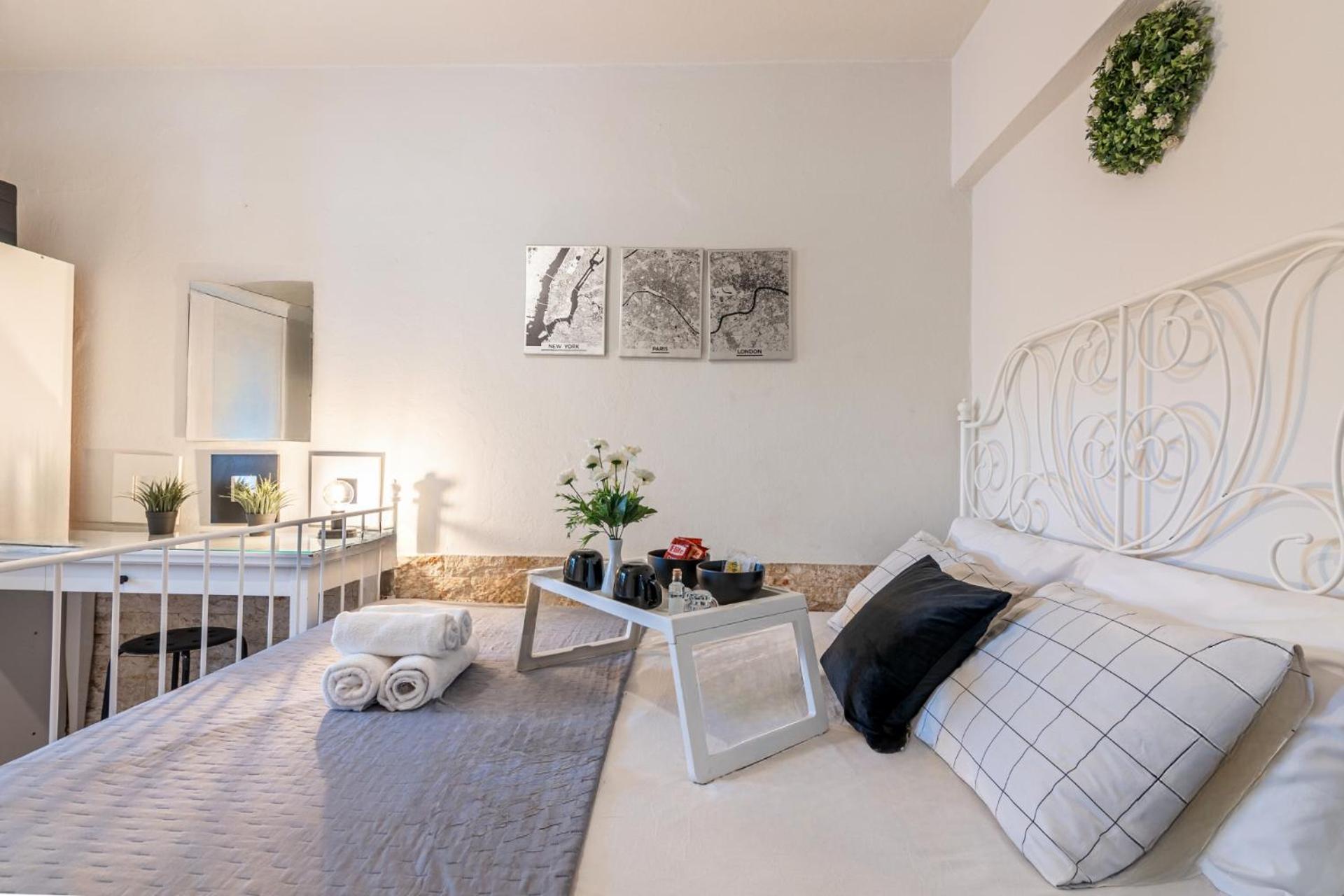 Апартаменты Cocomelo Apts *